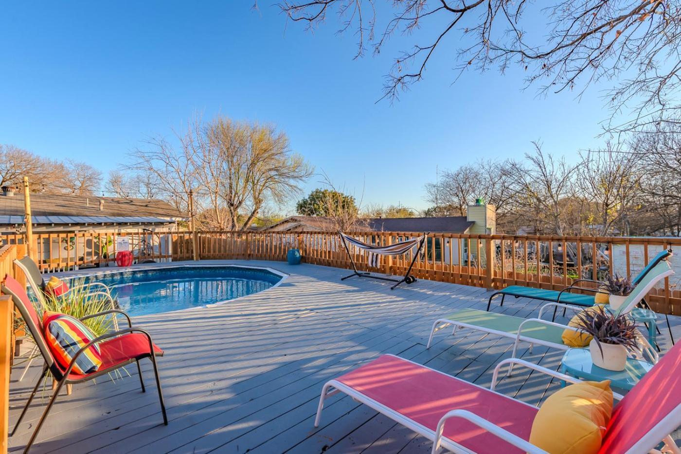 Game Room, Pool & Fire Pit At The Medical Center サンアントニオ エクステリア 写真