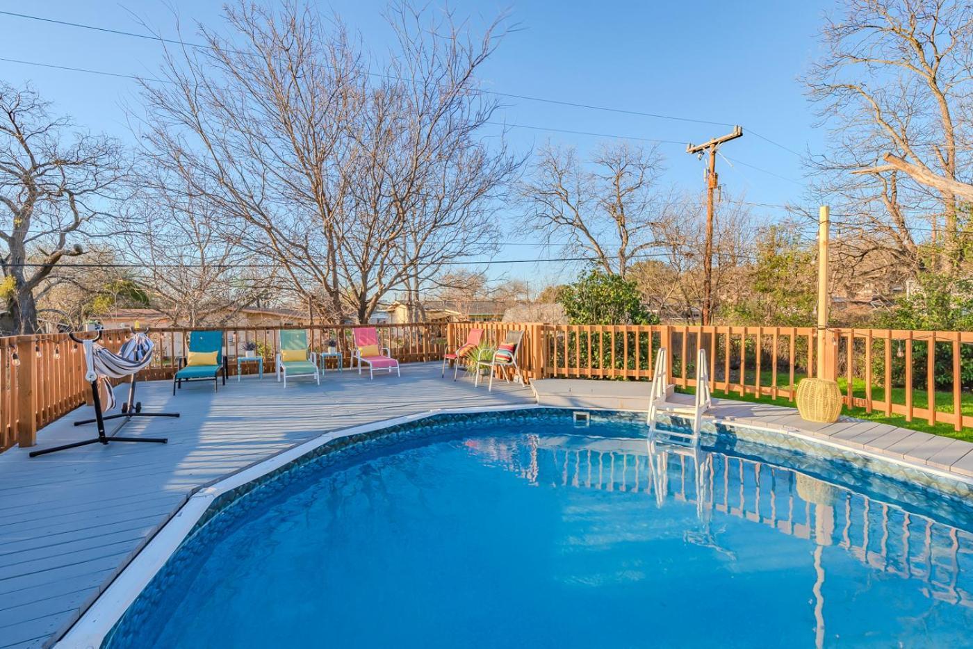 Game Room, Pool & Fire Pit At The Medical Center サンアントニオ エクステリア 写真